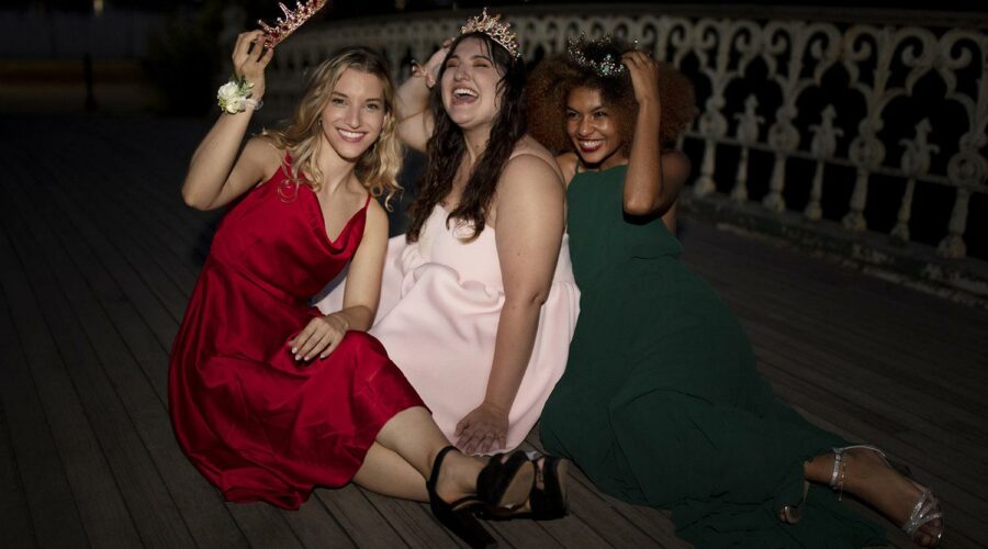 beautiful-young-women-having-fun-their-prom